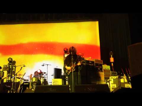 my bloody valentine - who sees you (6 november 2013, metropolis, montreal, canada)