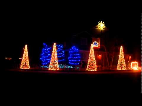 Cadger Christmas Light Show 2011 - Amazing Grace