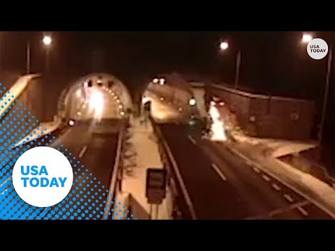 download lagu mp3 mp4 Bmw Car Crash Sydney, download lagu Bmw Car Crash Sydney gratis, unduh video klip Bmw Car Crash Sydney