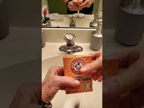 Fast & Easy Way to remove food coloring from your hands. Update from original video 5 months ago.