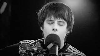 Jake Bugg – On My One (LIVE)