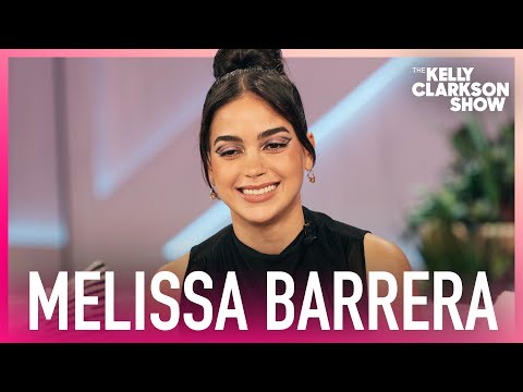 Kelly Clarkson Learns How To Pronounce Melissa Barrera