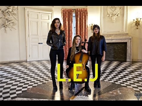 L.E.J - CAN'T HOLD US - Macklemore Cover - Acoustic Session - "Bruxelles Ma Belle" 1/2