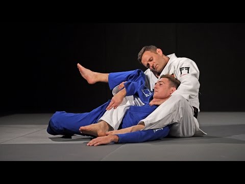 Learn The Bischof Roll!