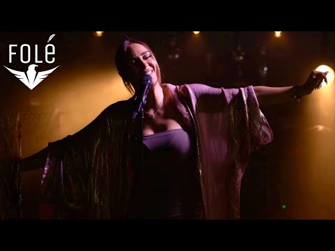 Xhensila - A e din (A Live Night)