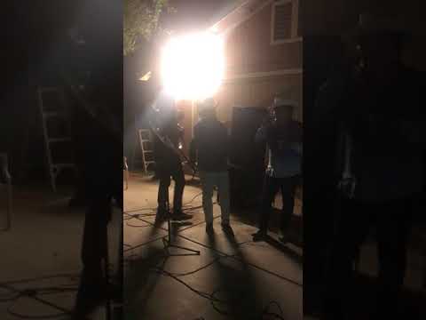 KiKe Featuring Jorge Gamboa Y El Chalinillo