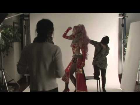 V1 Cosplay Studio Works Sketch 111017