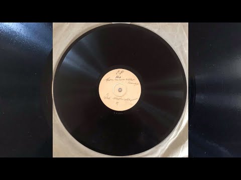 Berlin Cabaret: Commerzieller Tango - DIE NACHRICHTER, 2 versions 1932 - HANS BUND, ERIC HELGAR 1935