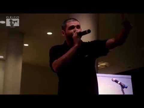 Mc Marechal rimando no “freestyle” - Batalha do Conhecimento - Rio de Janeiro, 29/09/2015