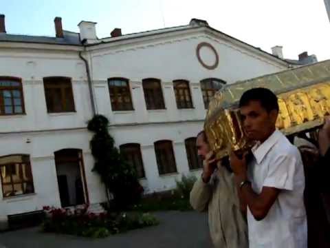 MOASTELE SF.CUV.GRIGORIE DECAPOLITUL 2011