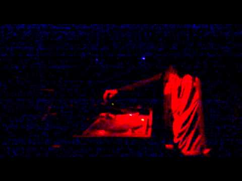 DK Brothers vs Freeson @ BIGFREE KINAKASTAÑA 2011