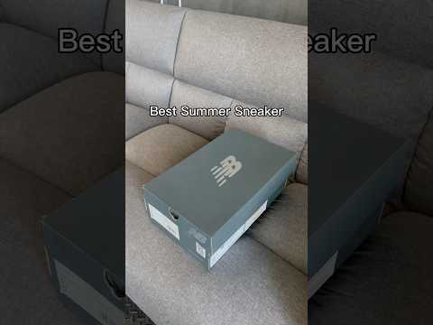 Must have summer sneaker!!! New balance 9060 so classic and universal. #newbalance #musthaves