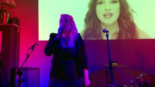 Greta Manuzi - "Due come tutti" live AperRiver, ROMA