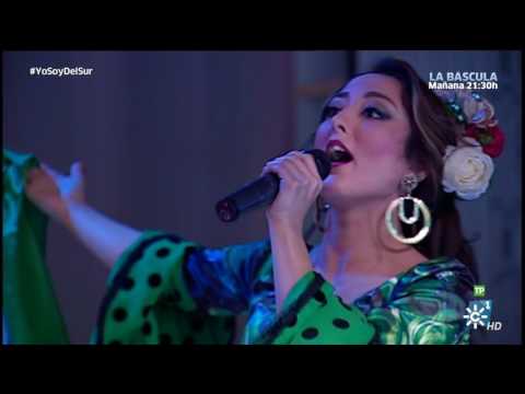 Gala 37.  JULIA GARRIDO - Blanca y verde