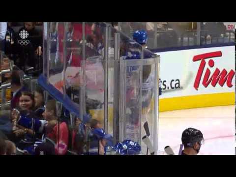 Kadri 2-1 Goal - Penguins vs Maple Leafs (Oct 26, 2013)