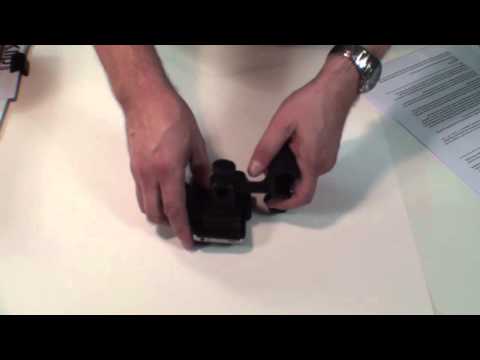 Hands-On Review: iKlip MINI iPhone/iTouch Microphone Stand Holder