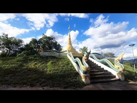 Phra That Malet Khao