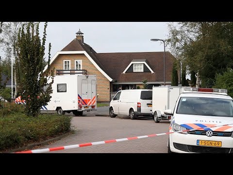 Dronrijp: Man (45) beschoten op eigen oprit