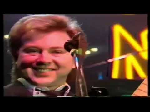 The Searches - Young Girl [LIVE] subtitulada en español (Lyrics)