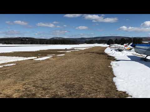 Beechcraft D55 Baron Takeoff KGBR