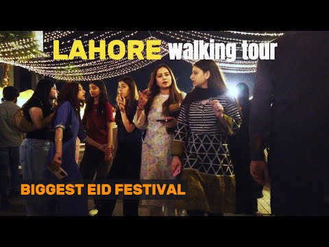🇵🇰 Pakistani LADIES BIGGEST Festival Gathering in 4K Walk Tour | Exploring Lahore Night Life