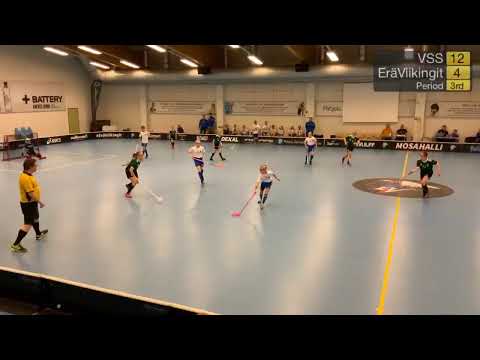 KWMC E-tytöt pronssiottelu