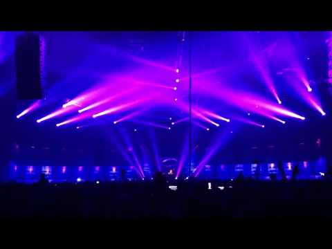 Reflekt - Need to Feel Loved @ASOT500 - Arty