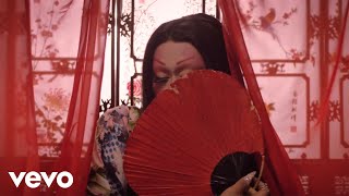 Jiggly Caliente - FckBoi (Official Music Video)