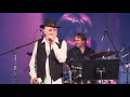 Mickey Dolenz Performs The Monkees