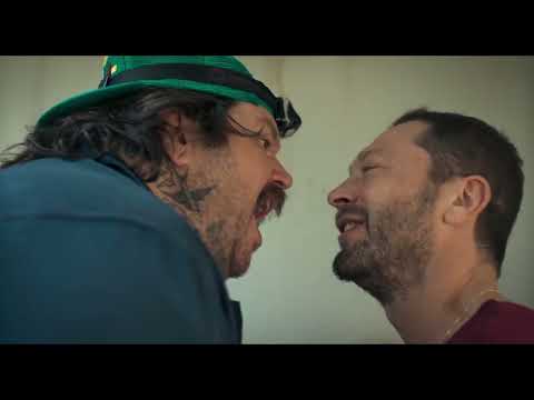 Call Mom! - The Bear Season 2