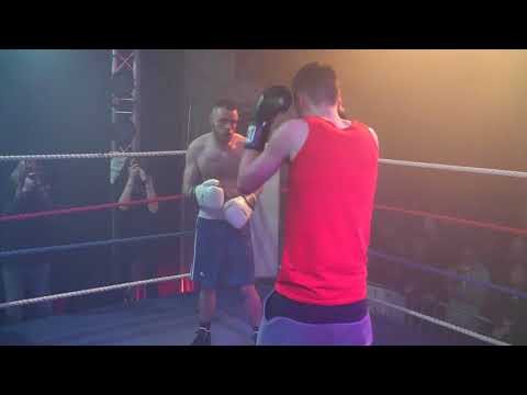 Southpaw Aaron Rennie Vs Jon Gittins