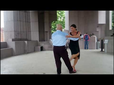 Tango Furtivo 54 Serpentine Pavilion
