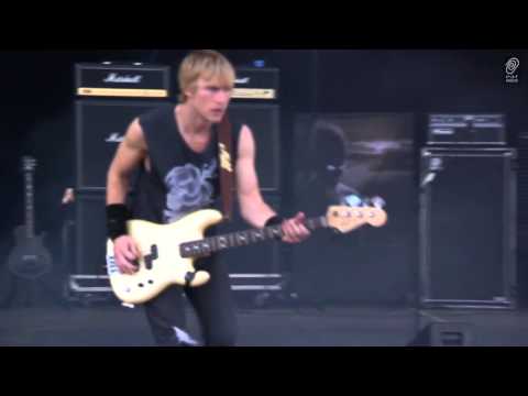 KORITNI "Highway Dream" LIVE at Hellfest 2012