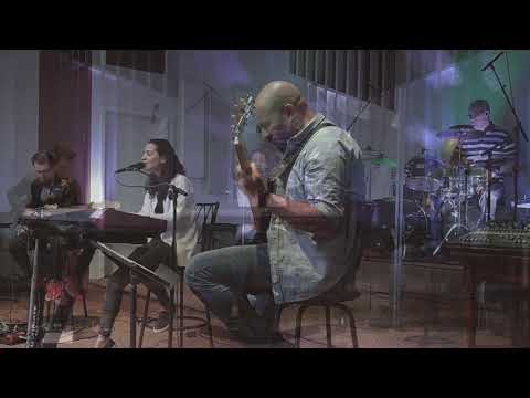 Eu E Minha Casa - Raiz Worship