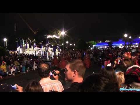 Mickey's Once Upon a Christmastime Parade