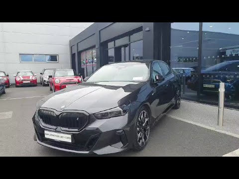 BMW i5 eDrive40 M Sport Pro Saloon - Image 2