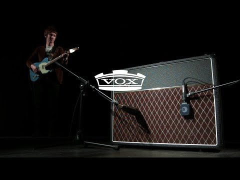 Vox AC30C2 Custom Guitar Amp | Gear4music demo