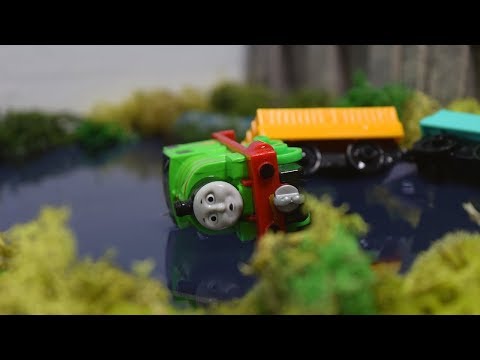 Slow Motion Crashes & B-Roll #1 | Thomas & Friends