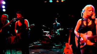 Those Darlins-Waste Away-The Record Bar KC MO 8-10-11.MOV