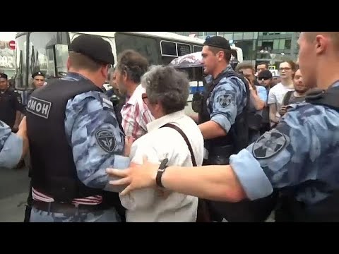 Hunderte Festnahmen in Moskau