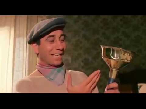 LA PIDITERA E LO SCHERZO DELLA CARTA VETRATA - La soldatessa alle grandi manovre