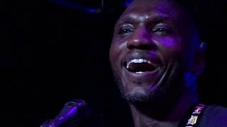 CEDRIC BURNSIDE  "I'M HURTIN'"  11/3/18  LIVE  @ CALLAHAN'S