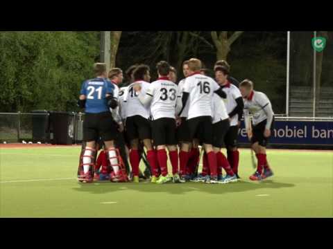 USHC door in Silver Cup na bizarre Houdini-act