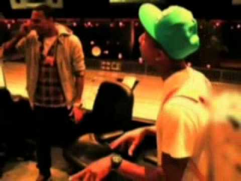 Chris Brown feat. Benny Benassi and nicki minaj- Beautiful People SuperBass remix