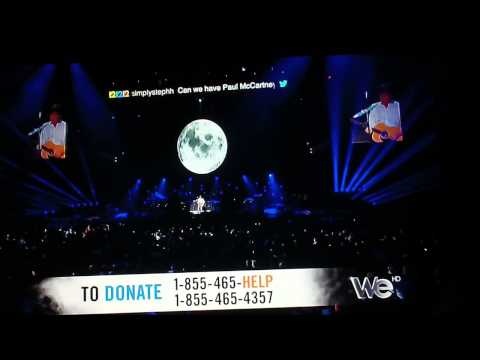 Black Bird - Paul McCartney on 12.12.12 Concert