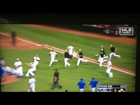 Ventura Plunks Machado, Manny Takes Exception