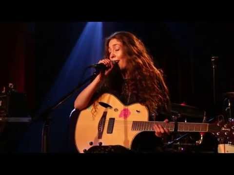 Ligia Hojda - Ironic (Alanis Morissette cover) @ Hard Rock Cafe