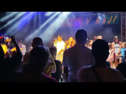 Sagvan Tofi:  písnička Večírek