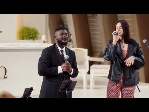 Raudoni vakarai- Anyanya Udongwo, Giedrius Nakas, Akire