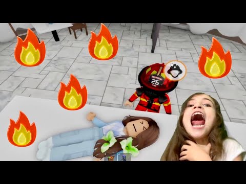 Roblox Brookhaven 🏡RP : Rescued by a Brave Firefighter from a Fire!